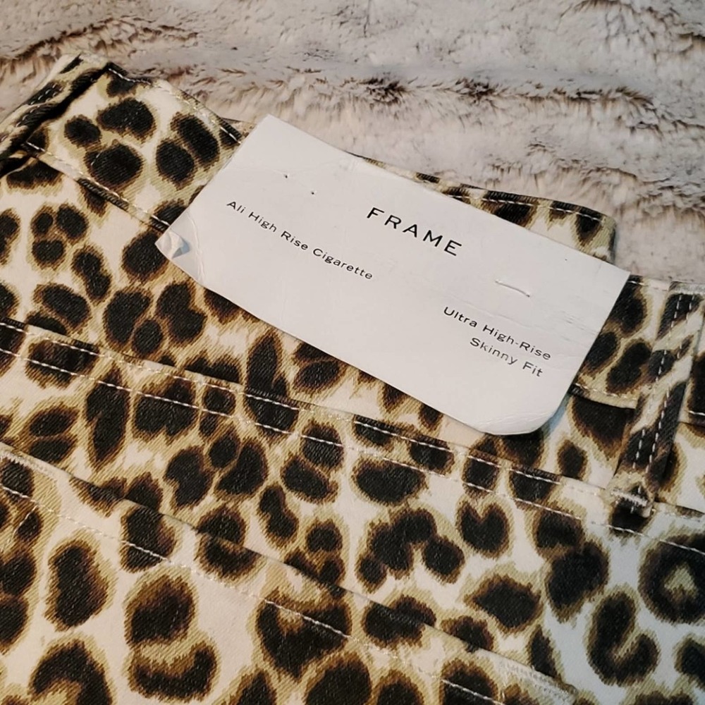 Frame Ali Leopard Print High Rise Skinny Fit Cigarette Leg Jeans New With Tags - Picture 2 of 6